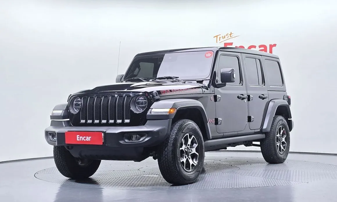 Jeep Wrangler — фото 1