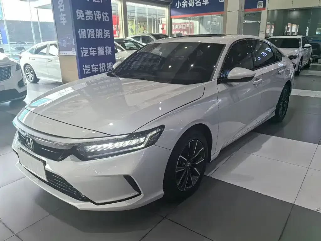 Honda Inspire — фото 1