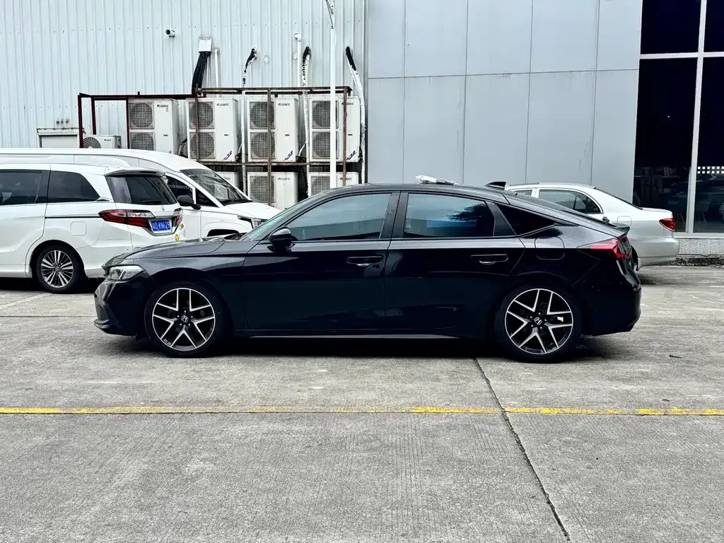 Honda Civic — фото 9