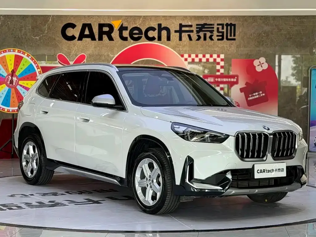 BMW X1 — фото 5