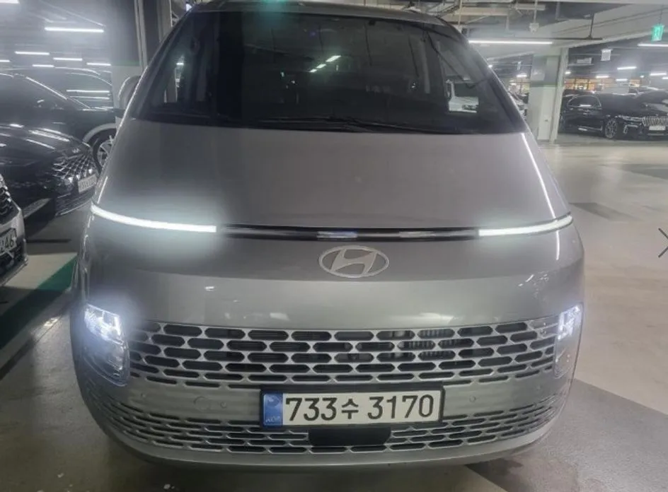 Hyundai Staria — фото 1