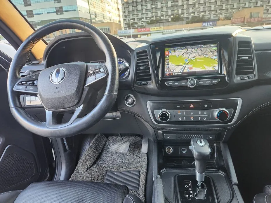 KG Mobility (Ssangyong) Rexton — фото 9