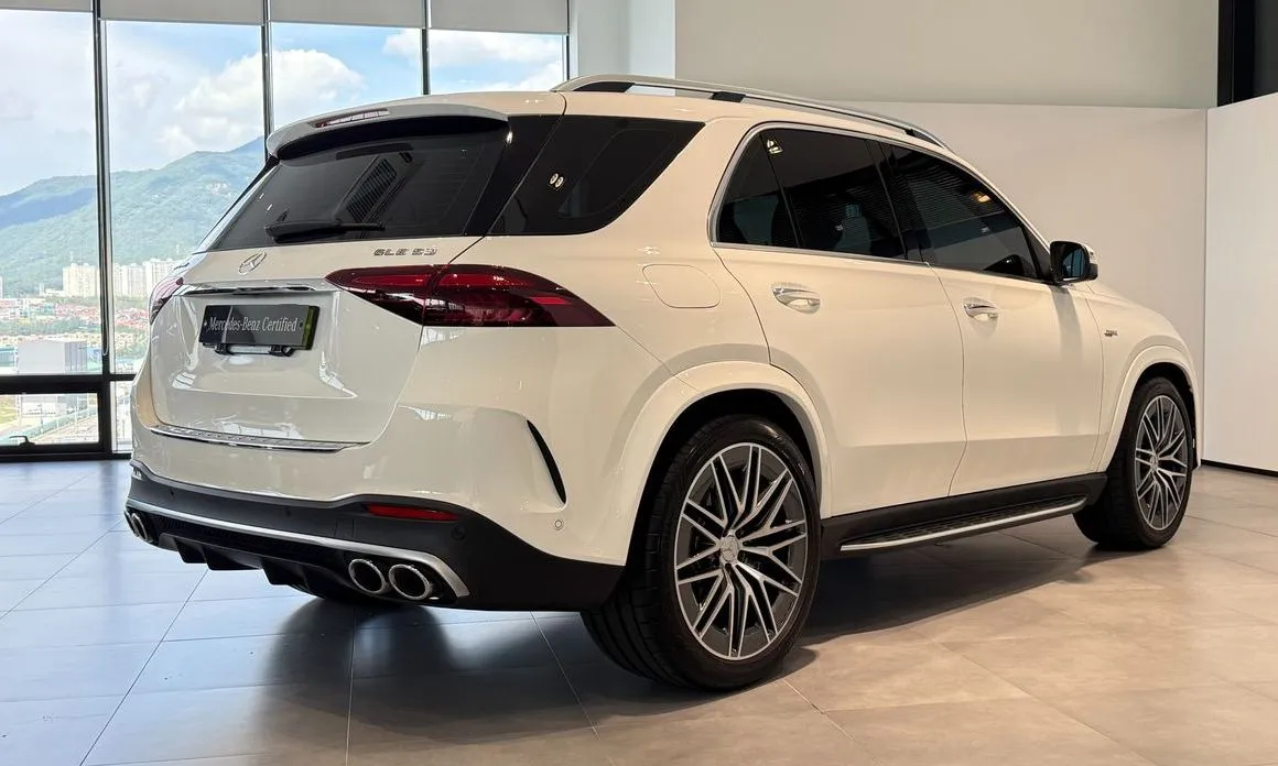 Mercedes-Benz GLE-Class — фото 7