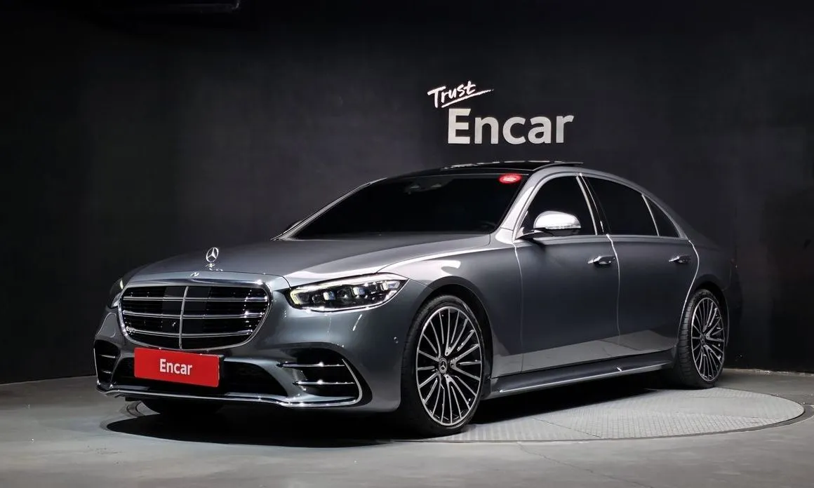 Mercedes-Benz S-Class — фото 1