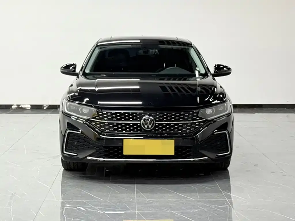 Volkswagen Passat — фото 9