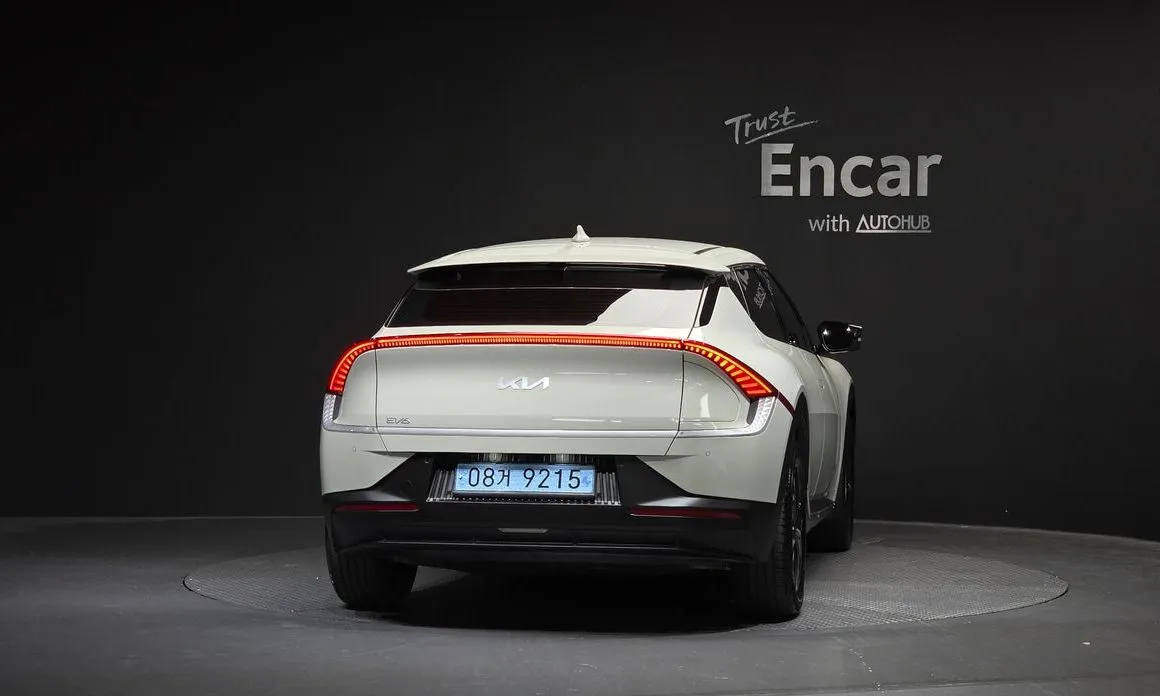 Kia EV6 — фото 4