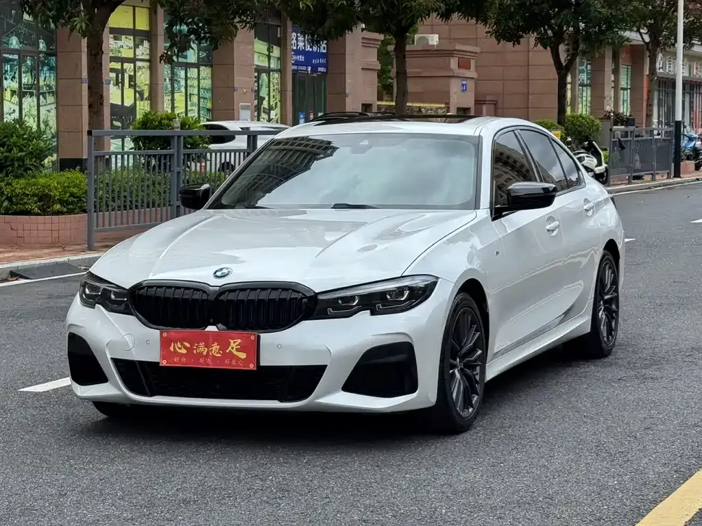 BMW 3 Series — фото 1
