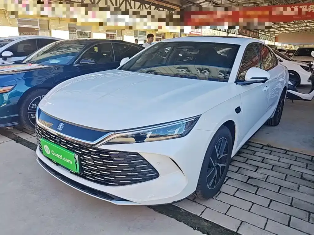 BYD Qin L — фото 10