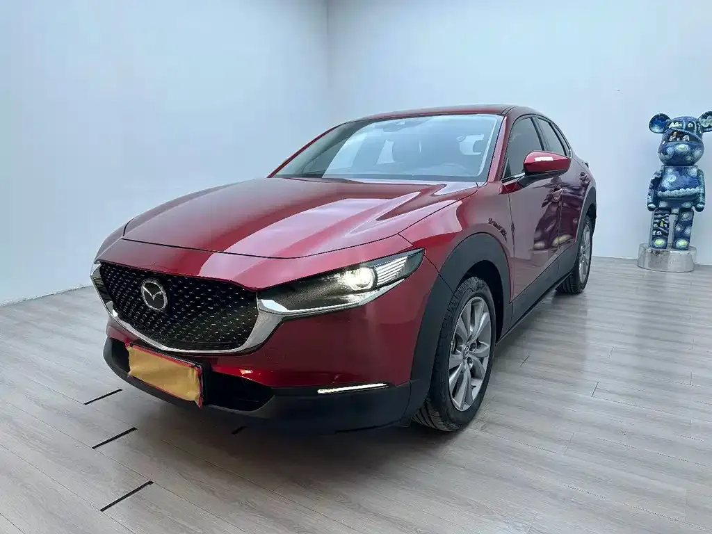 Mazda CX-30 — фото 1