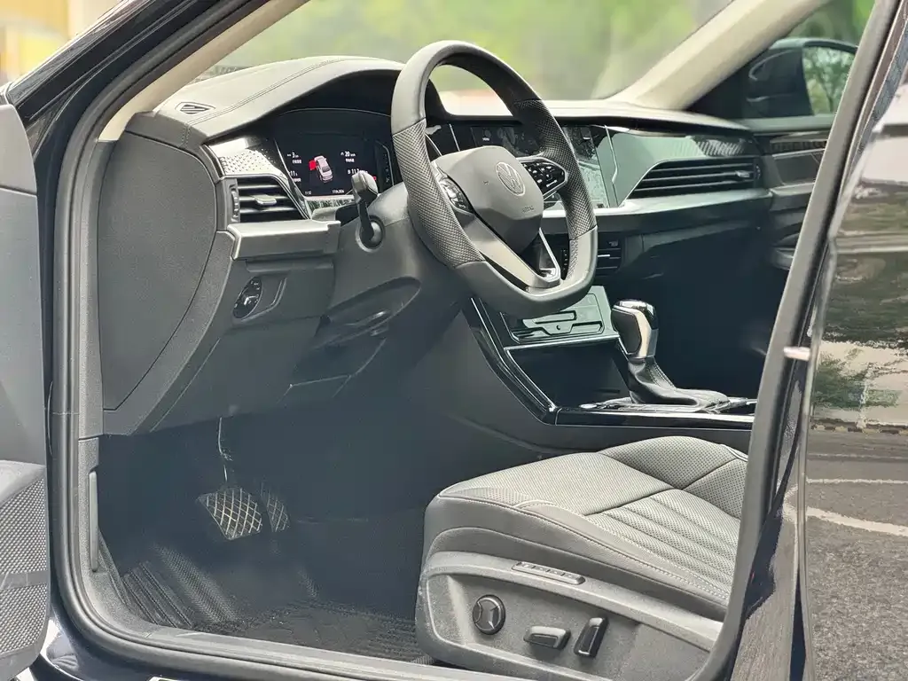 Volkswagen Passat — фото 2