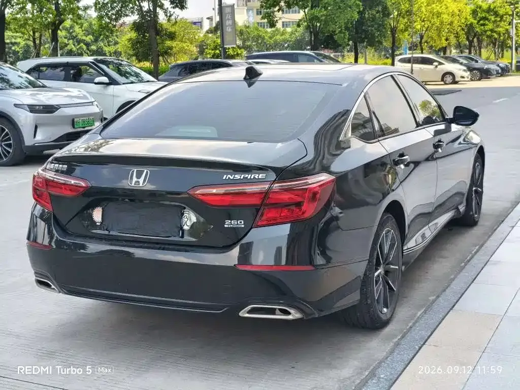Honda Inspire — фото 9