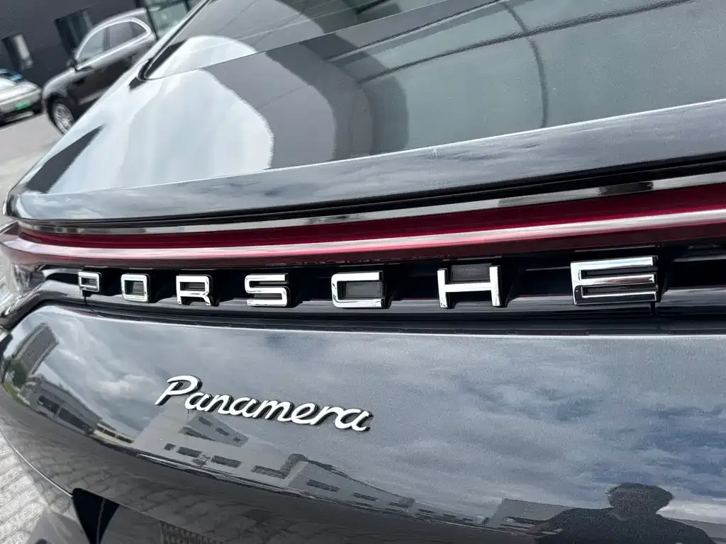 Porsche Panamera — фото 4