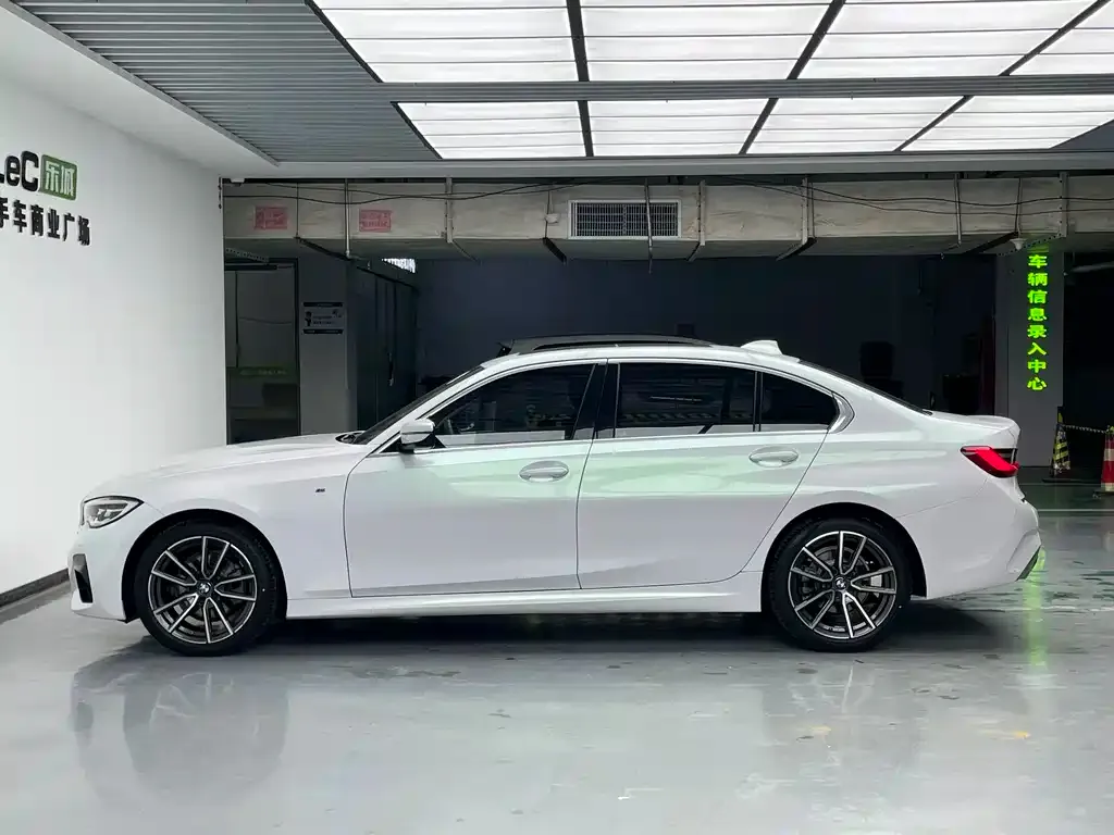BMW 3 Series — фото 10