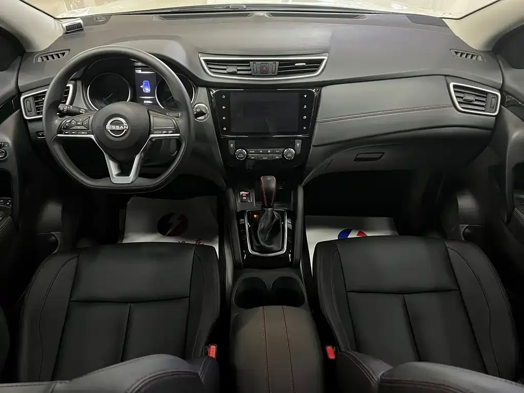 Nissan Qashqai — фото 5