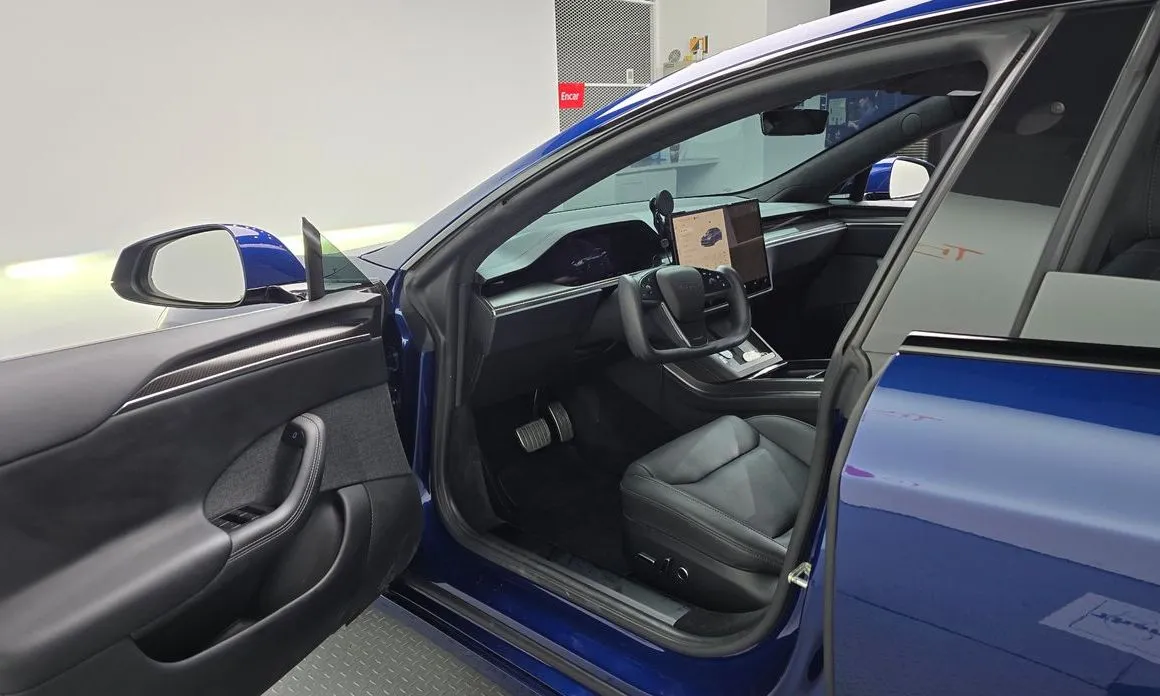 Tesla Model S — фото 9
