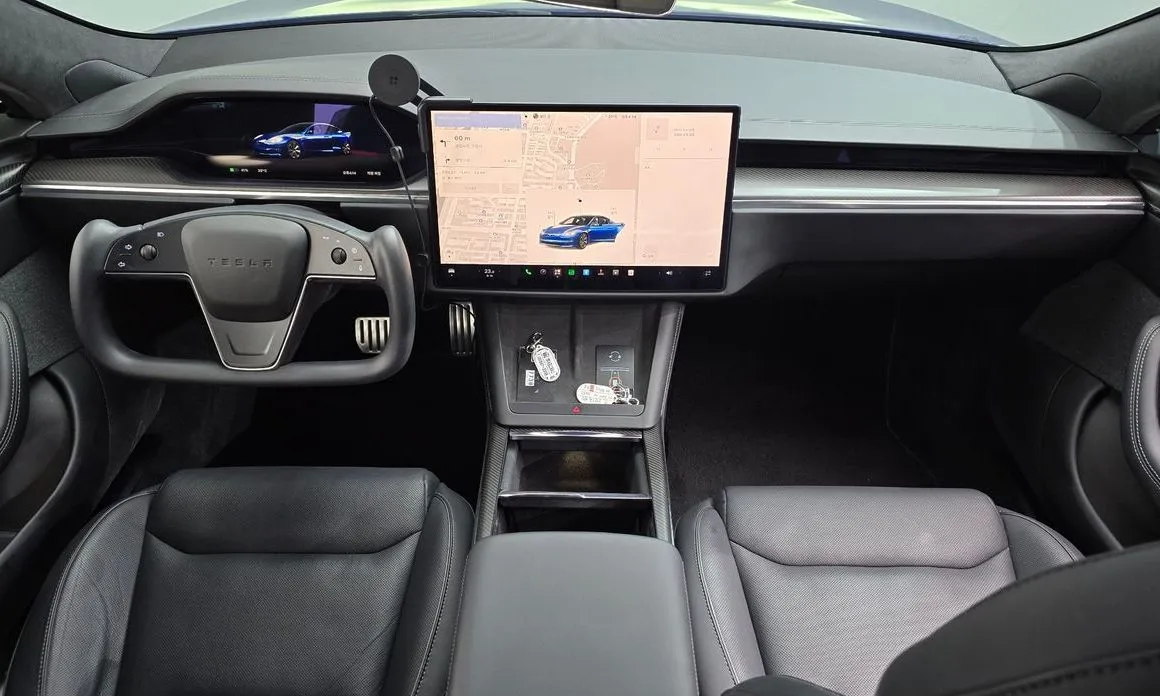 Tesla Model S — фото 6