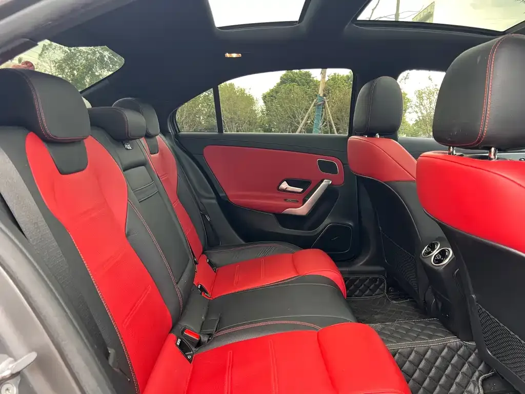 Mercedes-Benz A-Class AMG — фото 3