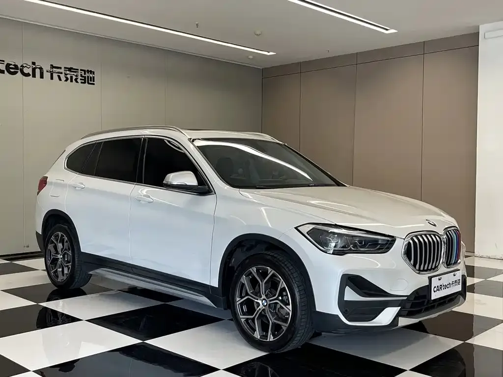 BMW X1 — фото 6