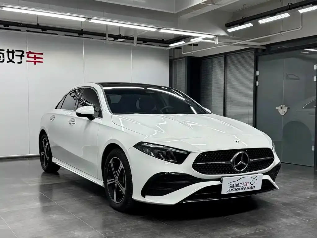 Mercedes-Benz A-Class — фото 10