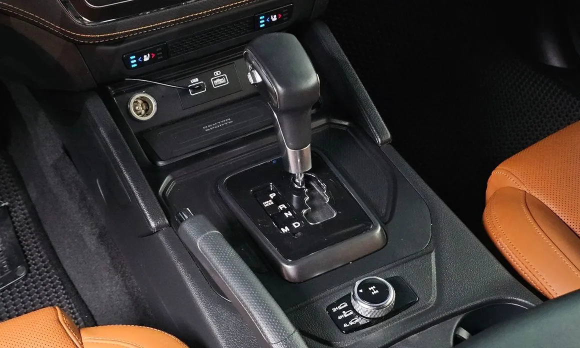 KG Mobility (Ssangyong) Rexton — фото 6