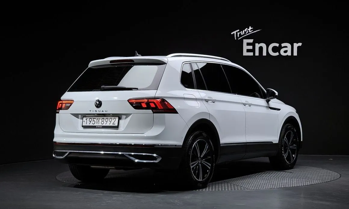 Volkswagen Tiguan — фото 5