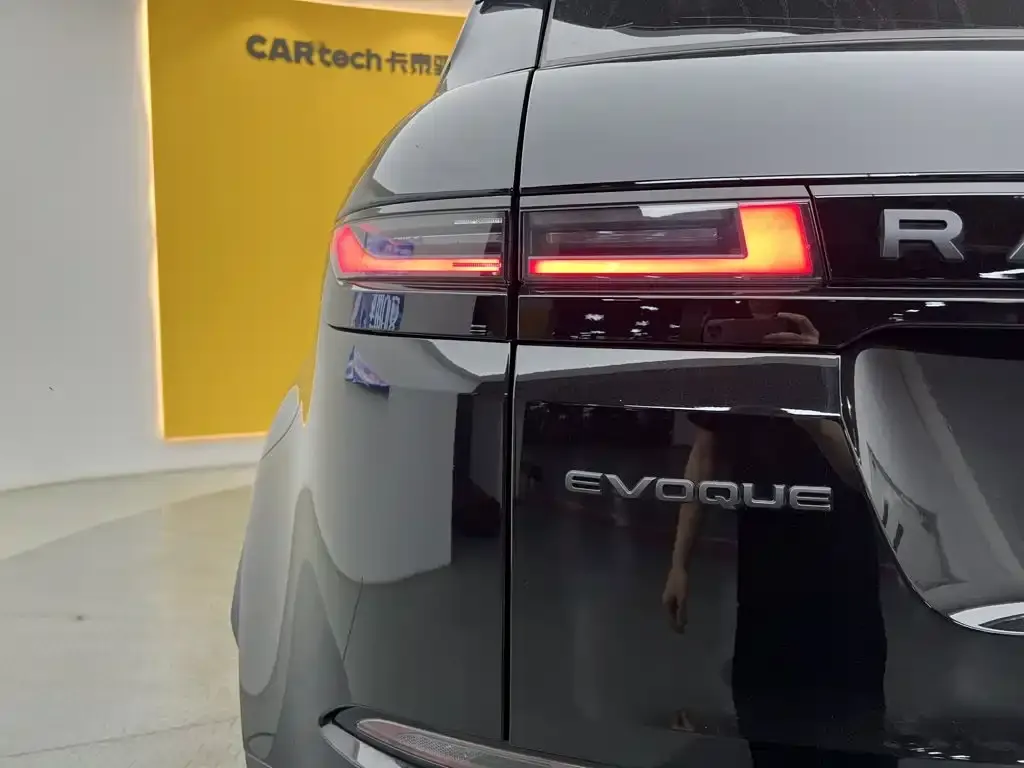 Land Rover Evoque — фото 2