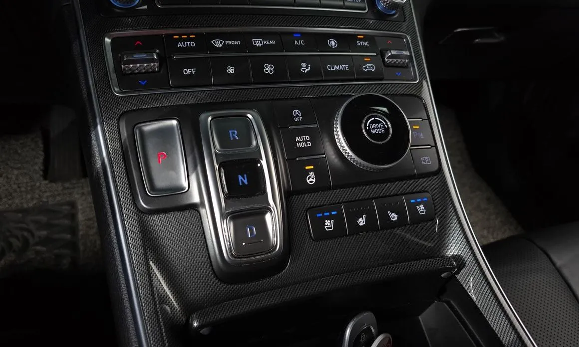 Hyundai Santafe — фото 9