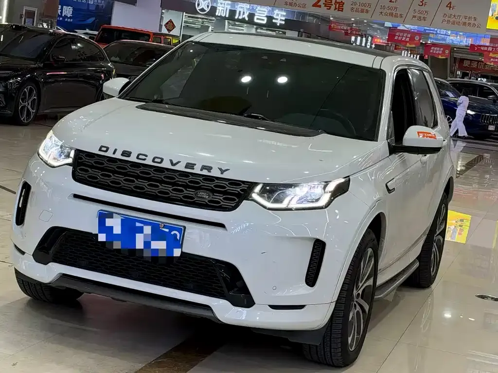 Land Rover Discovery Sport — фото 1