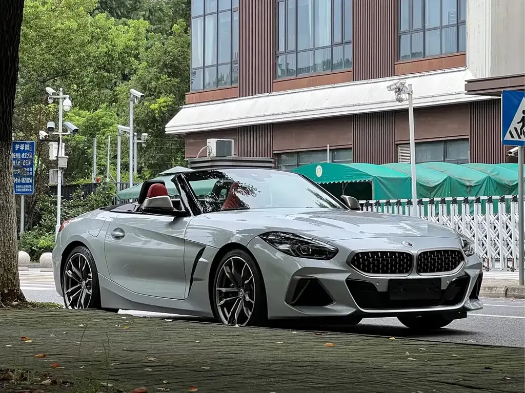 BMW Z4 — фото 8