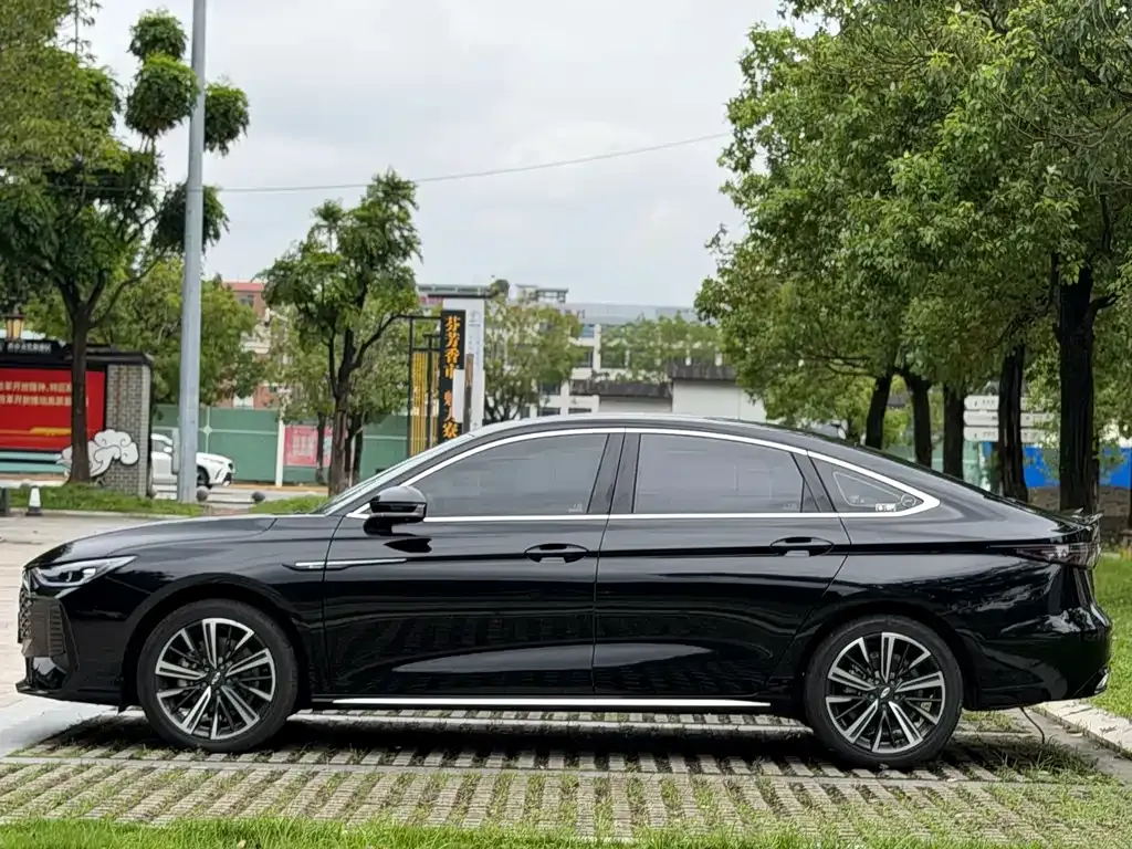 Chery Arrizo 8 PRO — фото 4