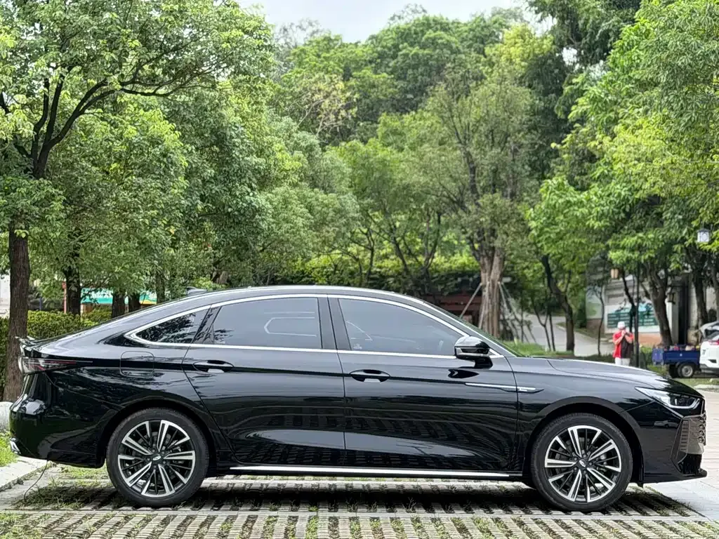 Chery Arrizo 8 PRO — фото 7