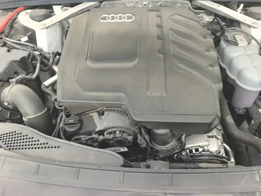 Audi A4L — фото 3