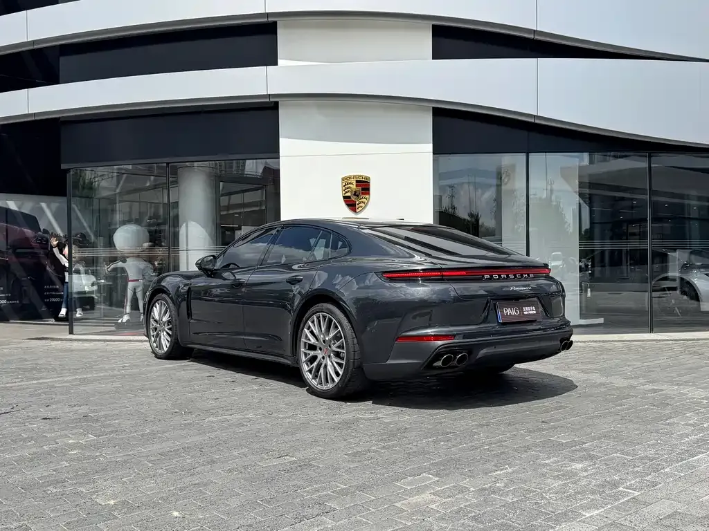 Porsche Panamera — фото 10