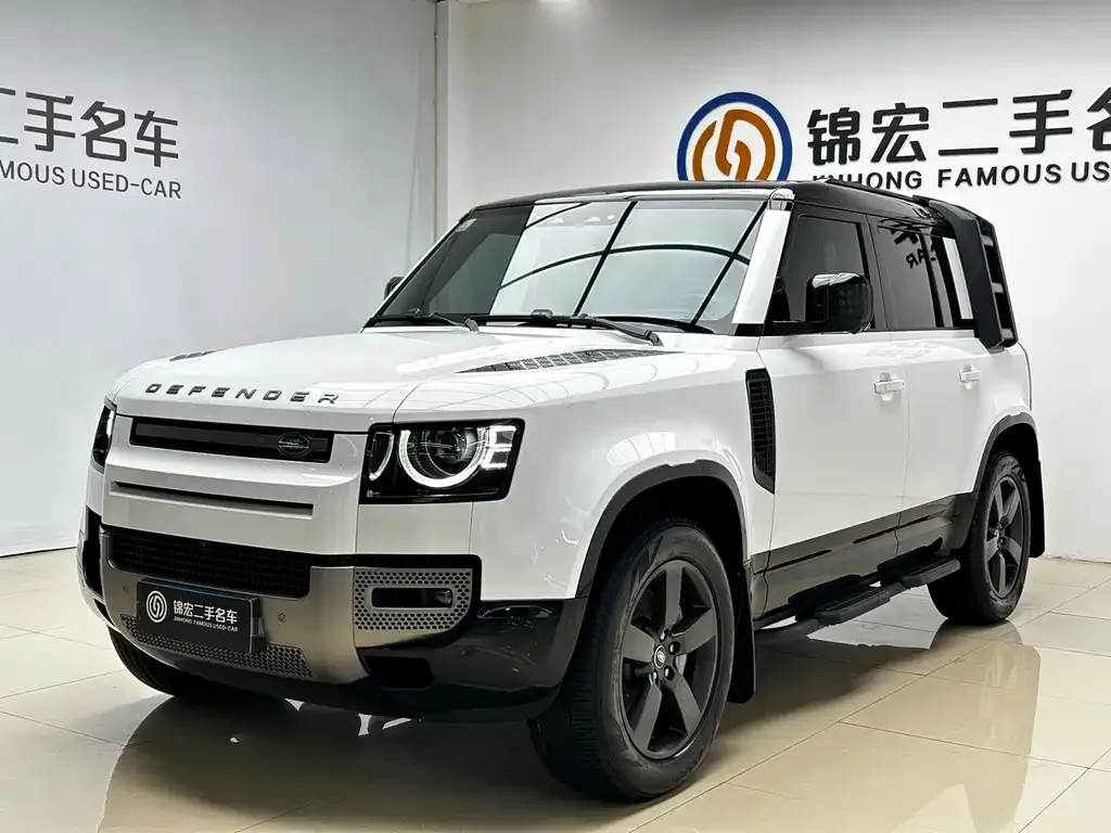 Land Rover Defender — фото 1