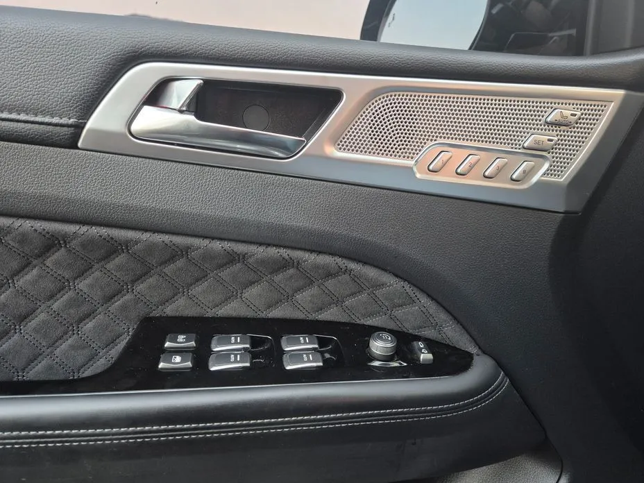 KG Mobility (Ssangyong) Rexton — фото 10