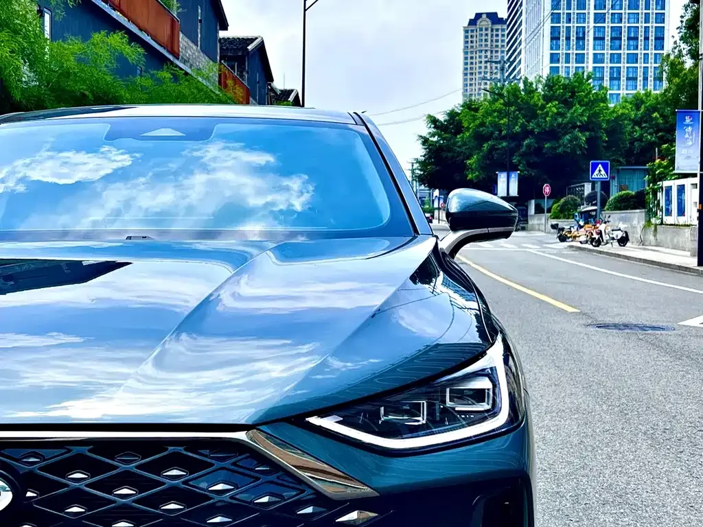 Chery Arrizo 8 PRO — фото 4