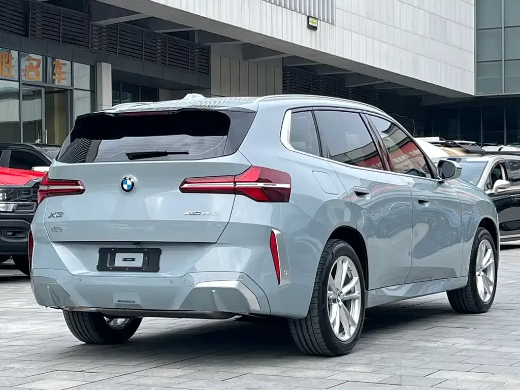 BMW X3 — фото 2