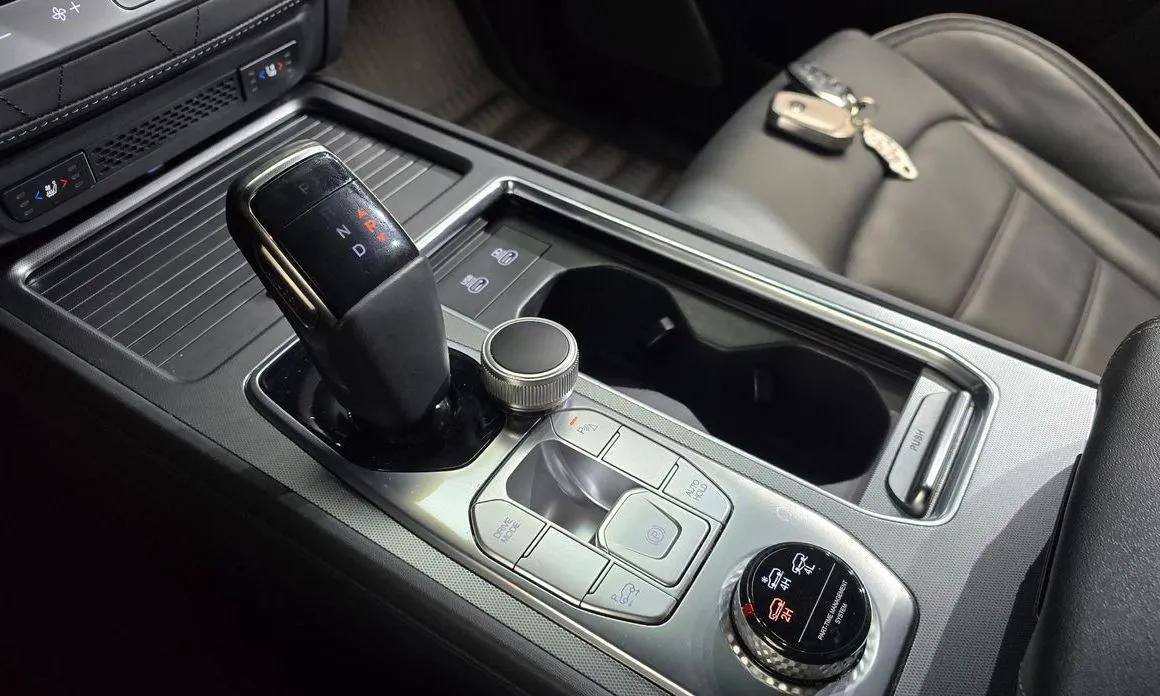 KG Mobility (Ssangyong) Rexton — фото 6