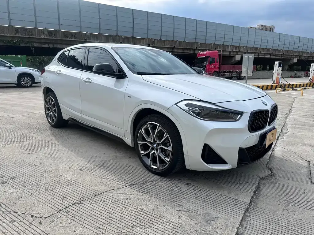 BMW X2 — фото 6