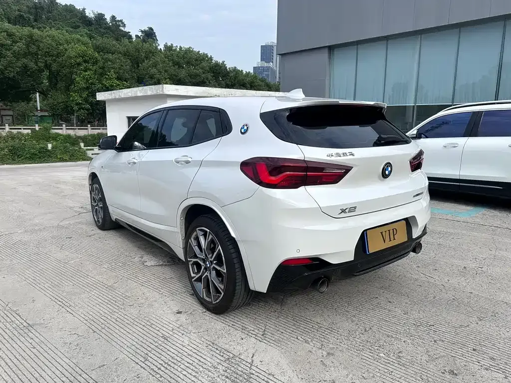 BMW X2 — фото 9