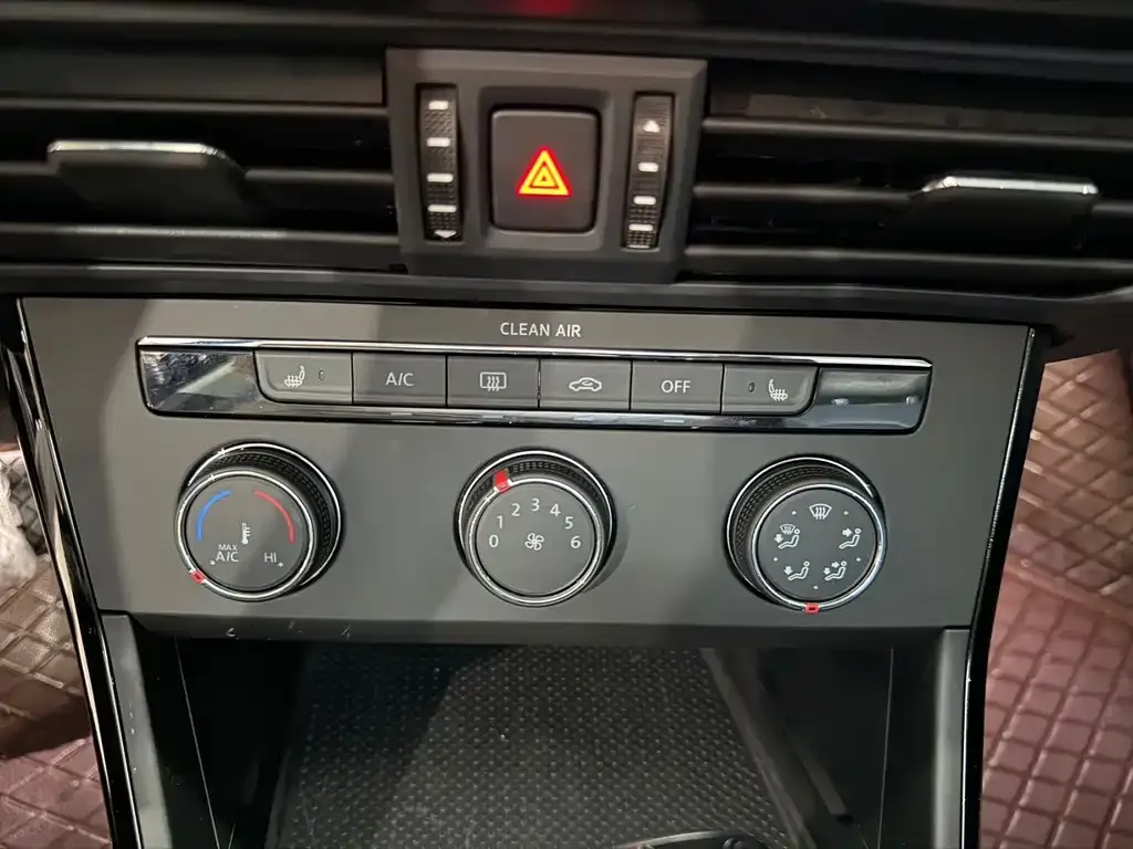 Volkswagen Passat — фото 2