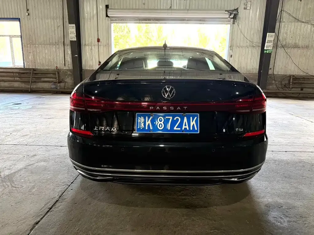 Volkswagen Passat — фото 5
