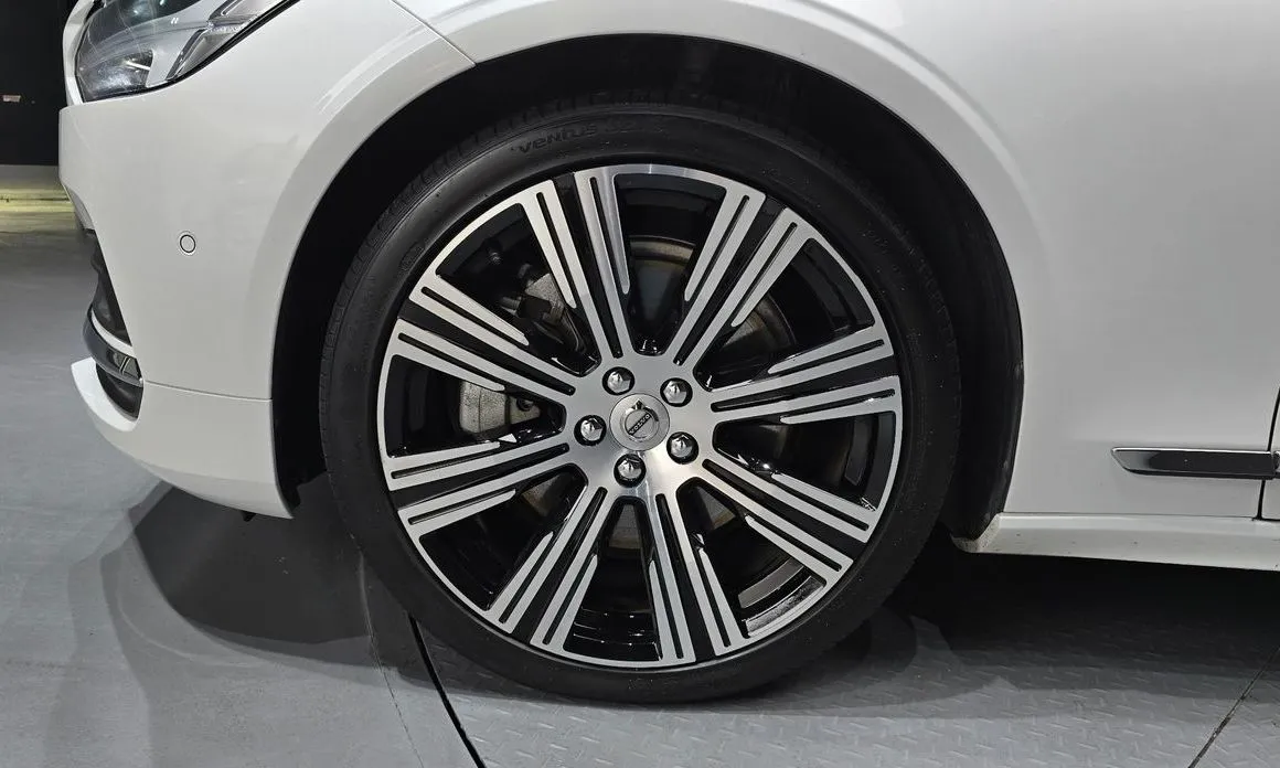 Volvo S90 — фото 10