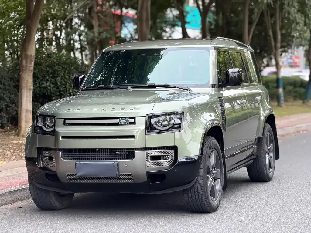 Land Rover Defender — фото 2