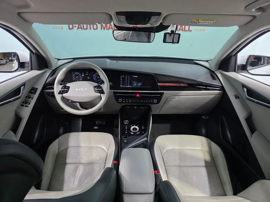 Kia Niro — фото 9