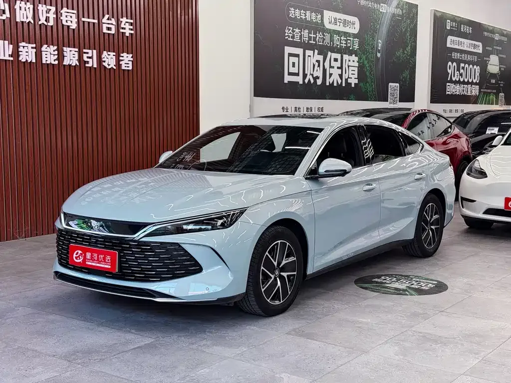 BYD Qin L — фото 1