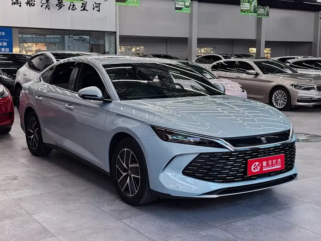 BYD Qin L — фото 6
