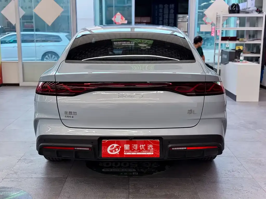 BYD Qin L — фото 5