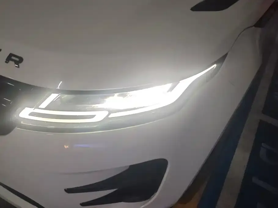 Land Rover Evoque — фото 4