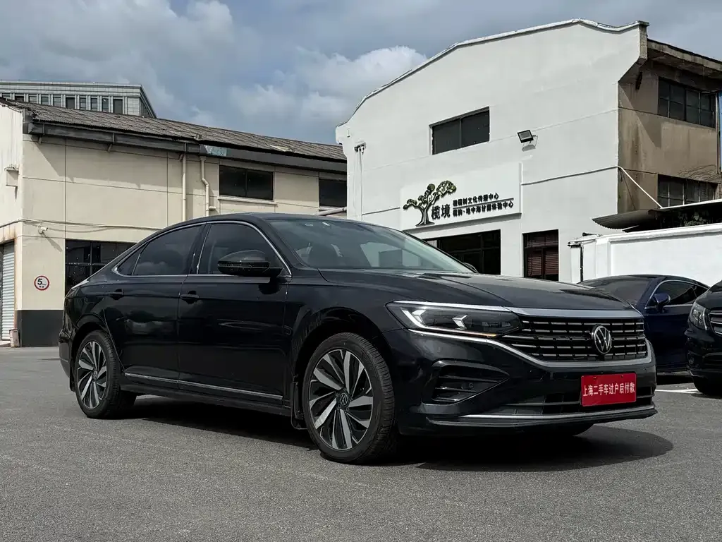 Volkswagen Passat — фото 5